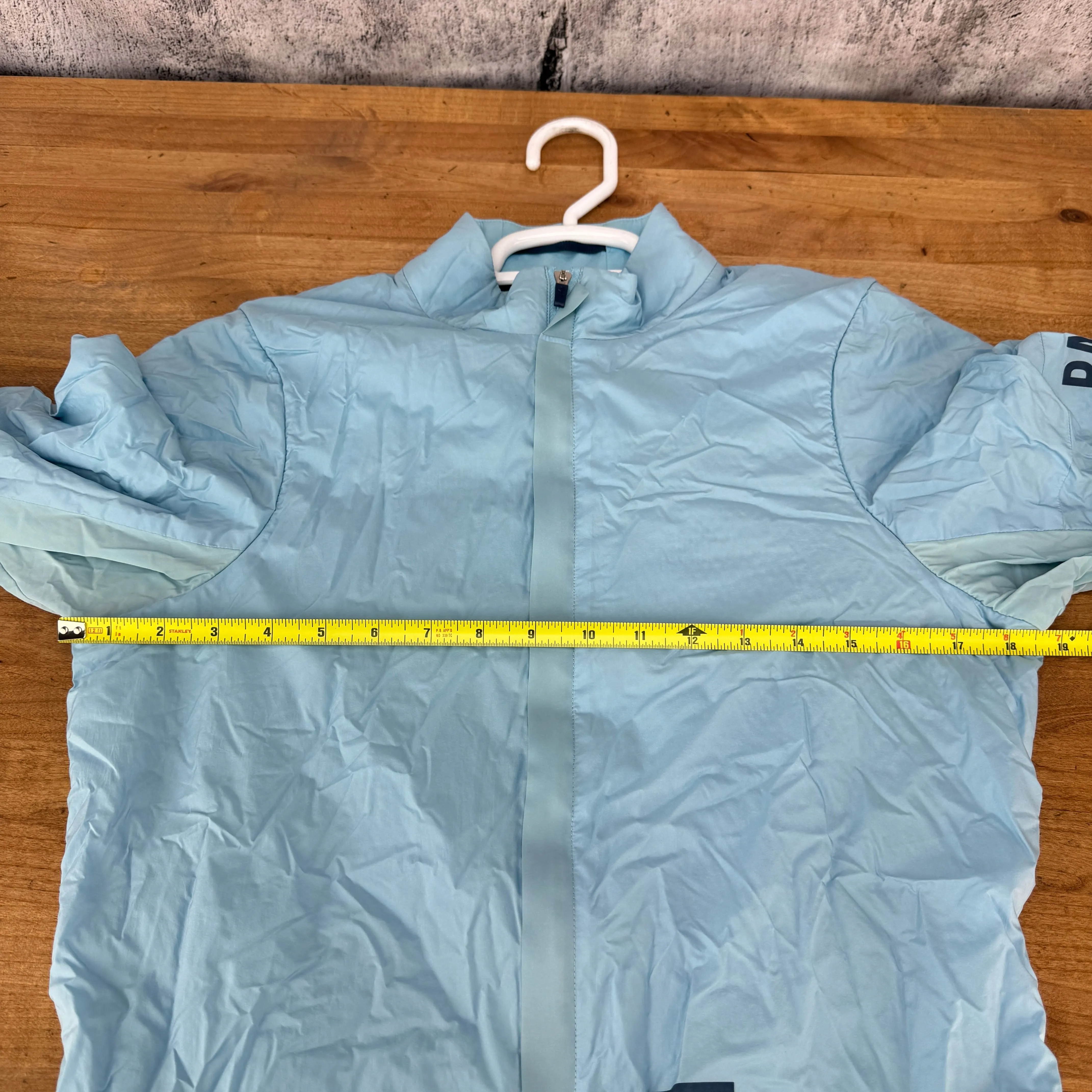 Light Use Rapha Pro Team Insulated Jacket Men's Medium Light Blue Cycling Jacket