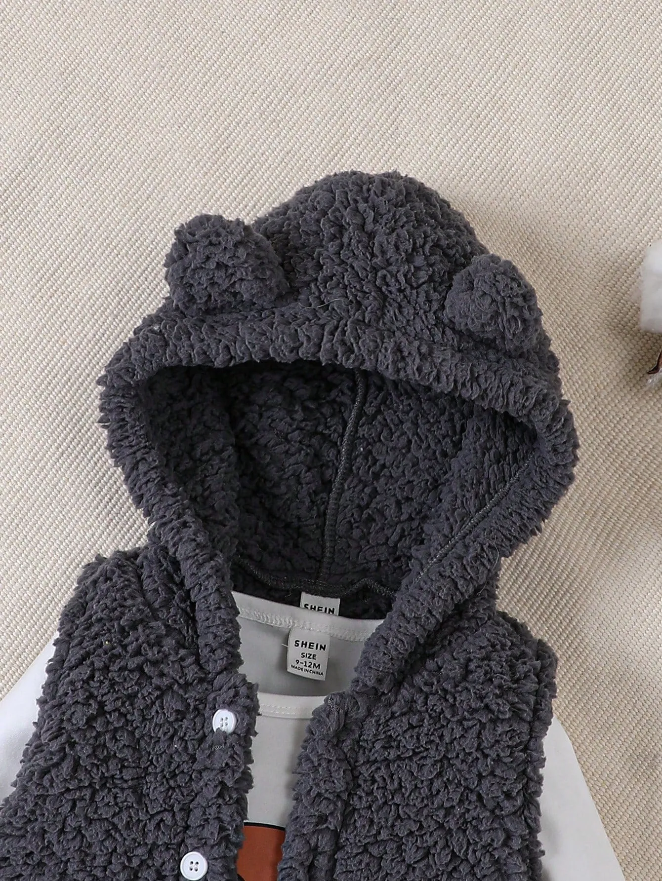 SHEIN Baby Boy 3D Ear Patched Hooded Teddy Vest Coat & 1pc Cartoon Graphic Bodysuit & 1pc Pants