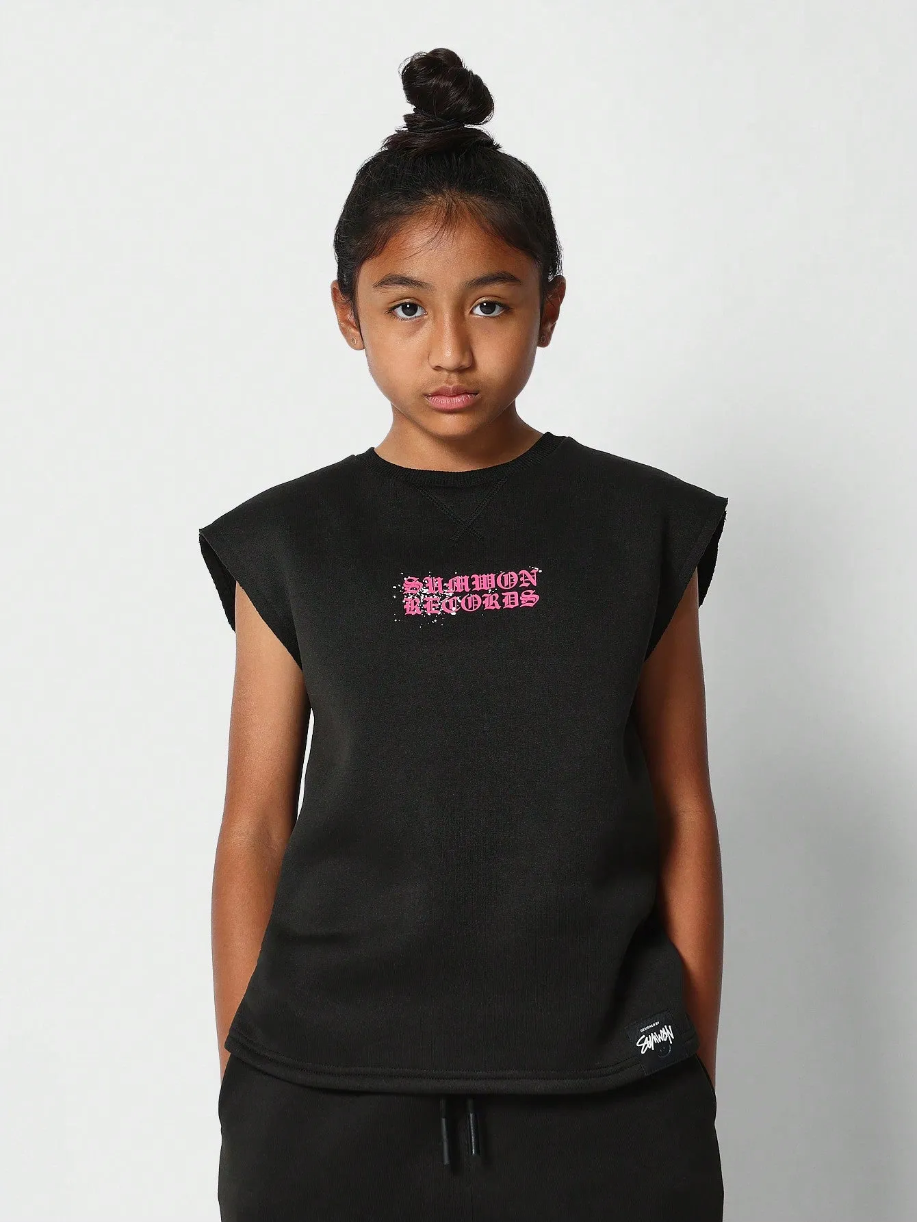Tween Girls Boxy Fit Tank And Loose Fit Jogger With Print 2 Piece Set