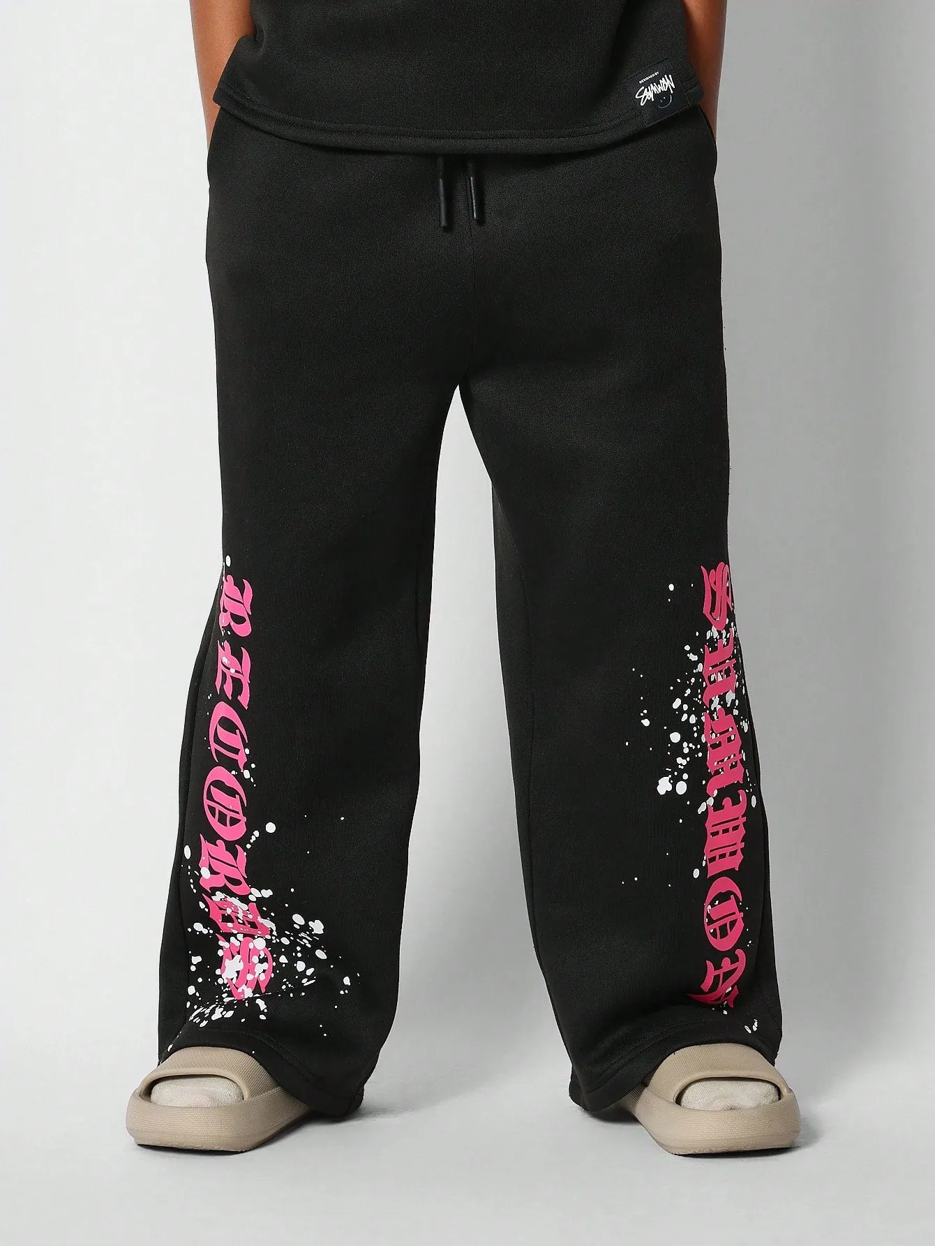 Tween Girls Boxy Fit Tank And Loose Fit Jogger With Print 2 Piece Set